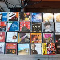 Raccolta di vari CD musicali. Alcuni mai aperti.