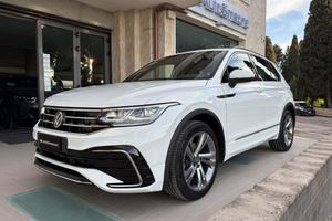 VOLKSWAGEN Tiguan 2.0 TDI 150 CV SCR DSG R-Line