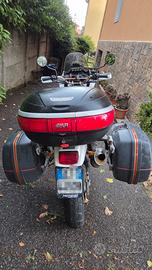 telaio GIVI con borse laterali e bauletto  mani 