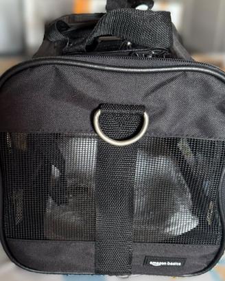 Trasportino Morbido per Cani e Gatti Amazon Basics
