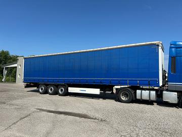 Semirimorchio centinato Krone