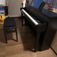pianoforte Yamaha clavinova CLP 745 come nuovo 