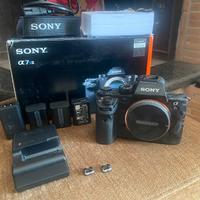 Sony a7sii circa 3200 scatti con 3 batterie