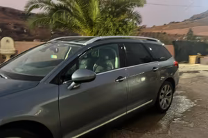Citroen c5 tourer scam.bio con auto piu piccola