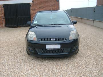 Ford Fiesta Clever Benzina - GPL