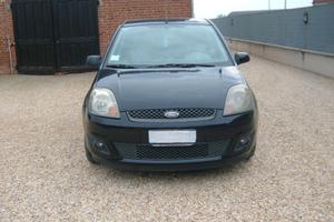 Ford Fiesta Clever Benzina - GPL