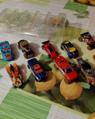 Lotto 10 Hot Wheels con Desert Force 5-Pack 2015