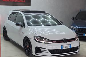 Volkswagen Golf GTI Performance 2.0 245 CV TSI DSG