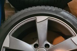 Cerchi Audi originali (q.ta 4) con gomme invernali