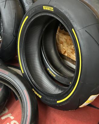 GOMMA POST PIRELLI SUPERCORSA SP V2