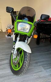 Kawasaki Gpz 600 R