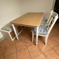 Set tavolo IKEA con panca e 2 sedie