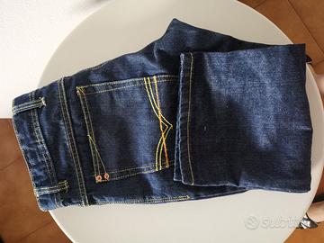 Pantaloni Jeans corti pinocchietto nuovi tg M