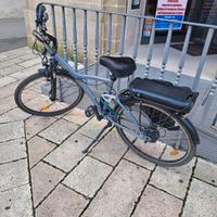 BICI ELETTRICA B-TWIN COME NUOVA