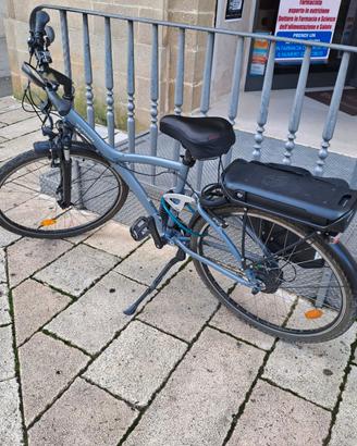 BICI ELETTRICA B-TWIN COME NUOVA