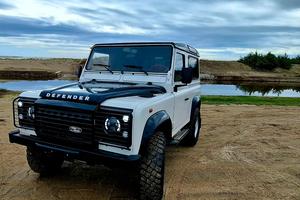 LAND ROVER DEFENDER 90 TD5
