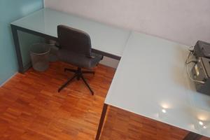 Postazione co-working in studio