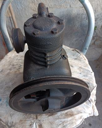TESTATA POMPANTE PER COMPRESSORE ARIA FA 