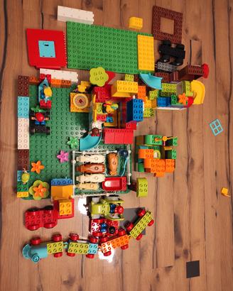 Lego Duplo 10864 (parco giochi)+10869 (fattoria)