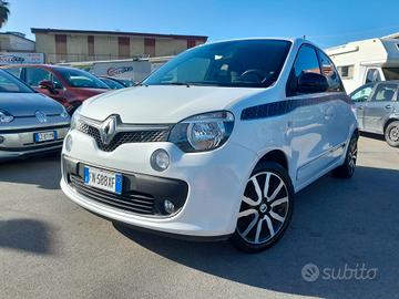 Renault Twingo SCe EDC La Parisienne
