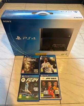 PlayStation 4 , 2 joystick +giochi ps4