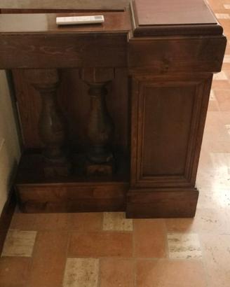 Colonna in legno