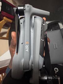DJI Air 3 Fly More Combo con DJI RC 2