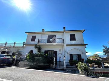 5 LOCALI A SUBIACO
