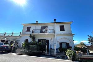 5 LOCALI A SUBIACO