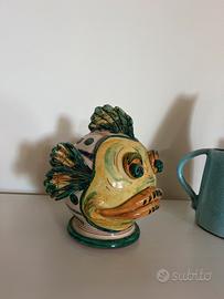 Oggetto decorativo in ceramica