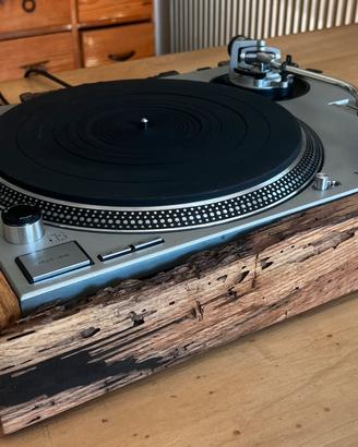 Plinto artigianale in legno di bricola