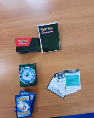 Pokemon carte da collezione e gioco. Nuove