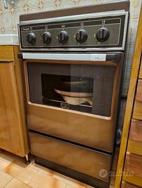 Cucina a gas con forno a gas