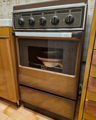 Cucina a gas con forno a gas