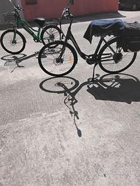 ENTRAMBI LE BICICLETTE ELETTRICHE