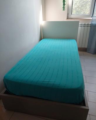  lettino con contenitore 