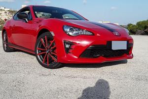 Toyota GT 86 con Kenjo Pack.