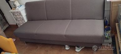 divano letto con contenitore più ha pure i cuscini