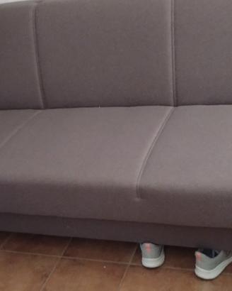divano letto con contenitore più ha pure i cuscini