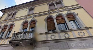 Complesso immobiliare a Pordenone (PN)