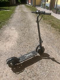 Monopattino elettrico Nilox DOC 8FIVE