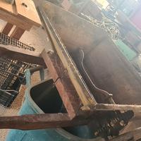 Pigiatrice d'uva d'epoca. Per appassionati