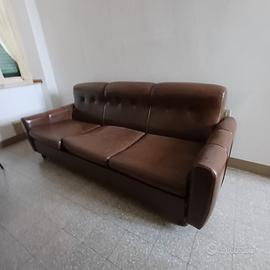 Divano vintage pelle anni 70