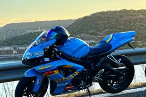 Suzuki Gsx-R