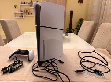 PlayStation 5 slim versione disco 1 tera nuova