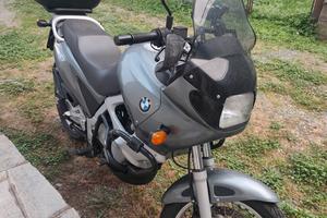 BMW 650