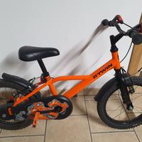 bicicletta bambino e moto elettrica 