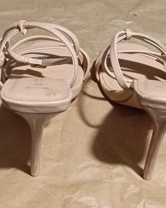 Sandalo donna con tacco color carne n°38