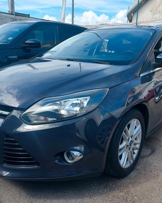 Ford Focus 1.0 TITANIUM S.W. ANNO 2013