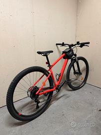 Bici mtb rockrider 29L explorer